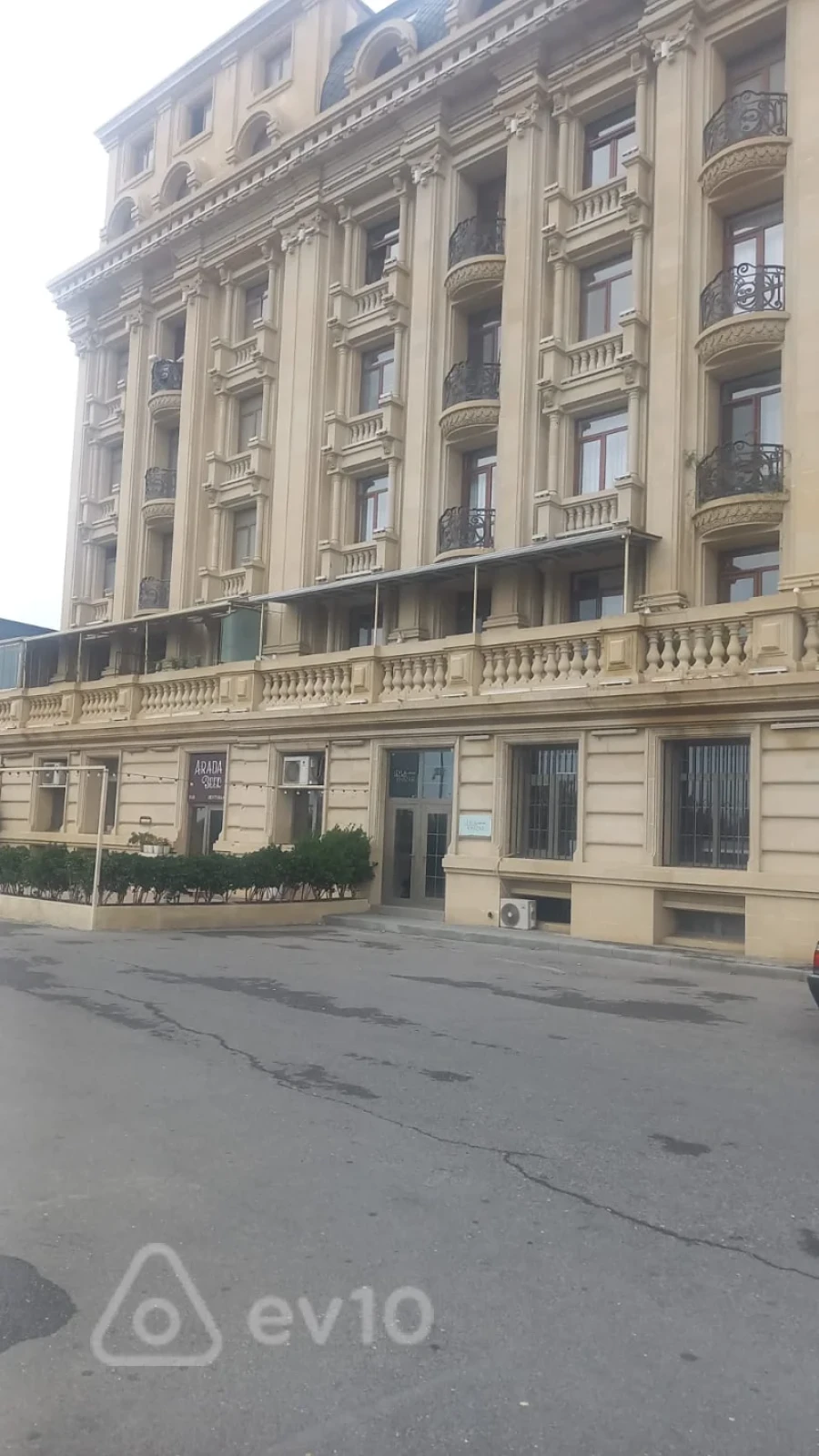 Satılır 6 otaqlı yeni tikili 214 m²