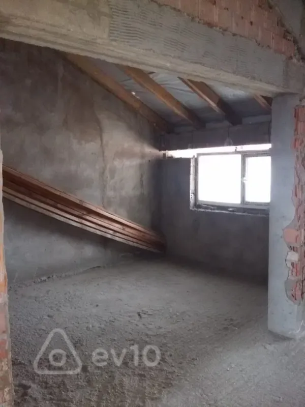 Satılır 6 otaqlı yeni tikili 214 m²