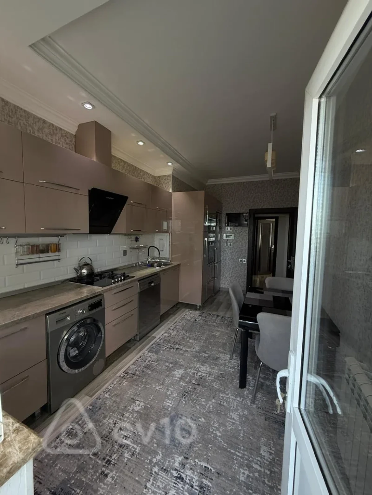 Satılır 3 otaqlı yeni tikili 110 m²