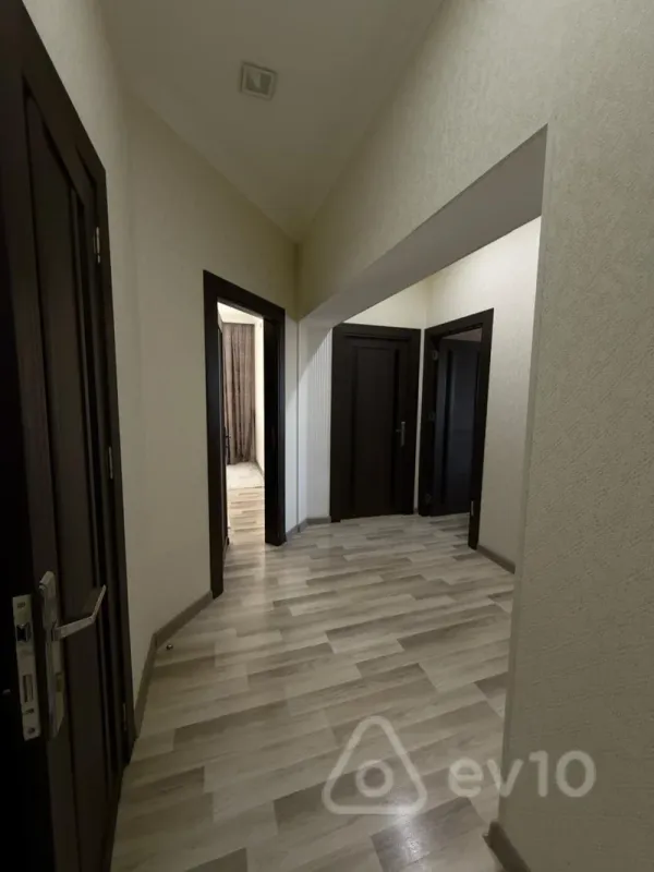 Satılır 3 otaqlı yeni tikili 110 m²