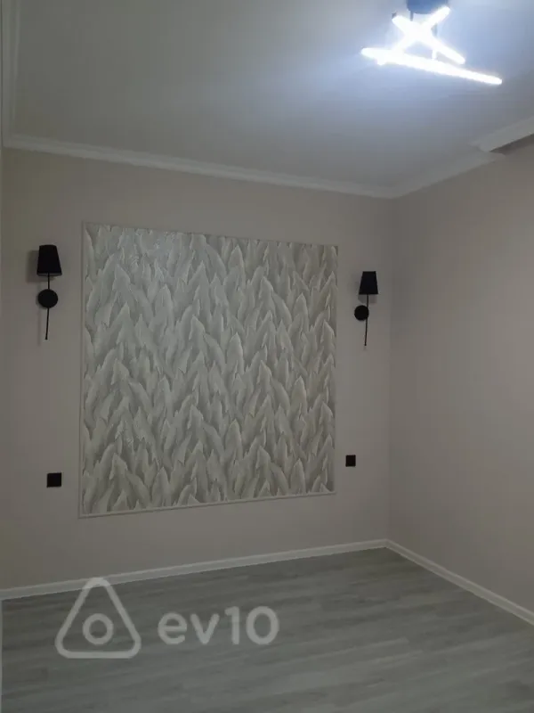 Satılır 4 otaqlı həyət evi 129 m²