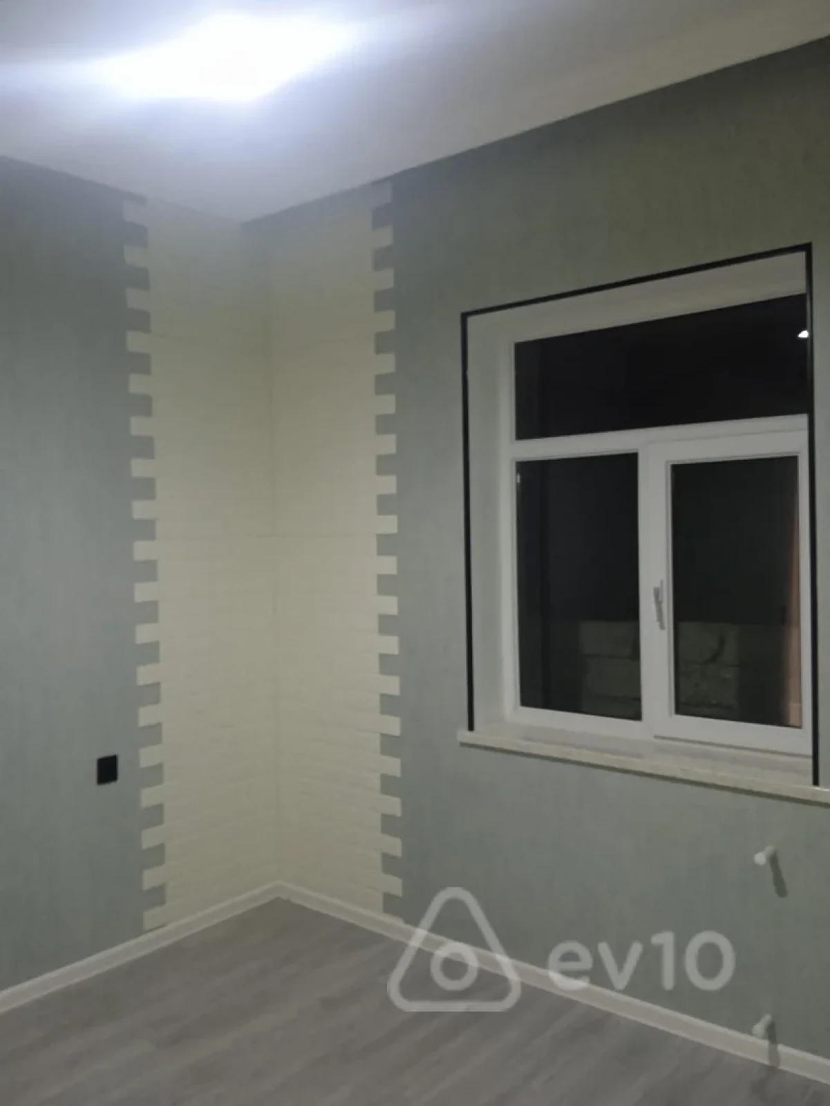 Satılır 4 otaqlı həyət evi 129 m²
