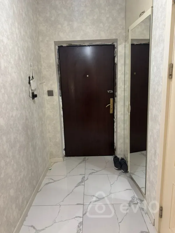 Kirayə verilir 2 otaqlı yeni tikili 60 m²