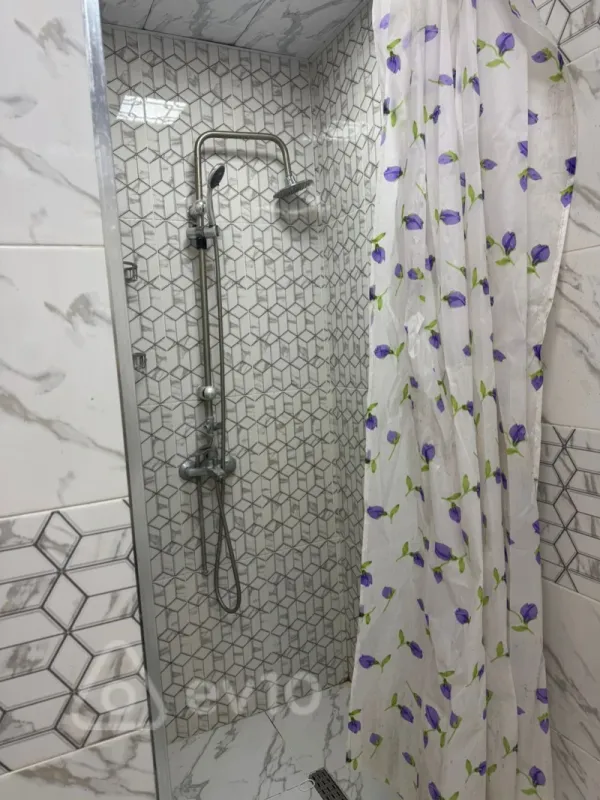 Kirayə verilir 2 otaqlı yeni tikili 60 m²