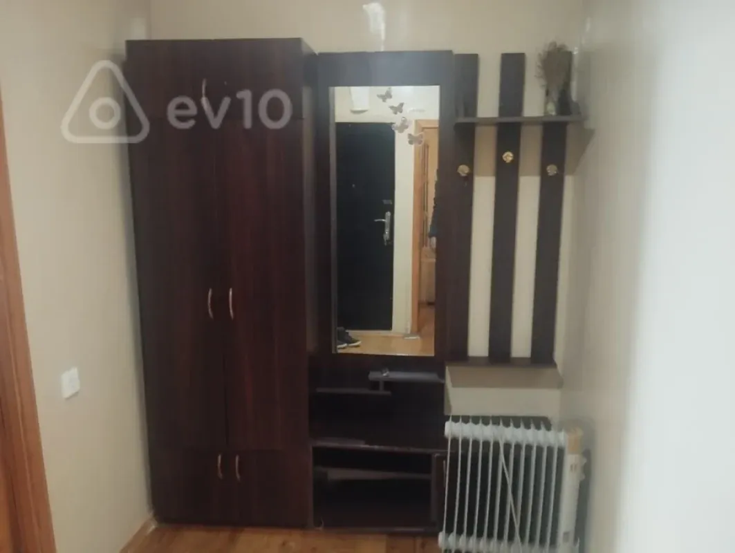 Kirayə verilir 3 otaqlı köhnə tikili 76 m²