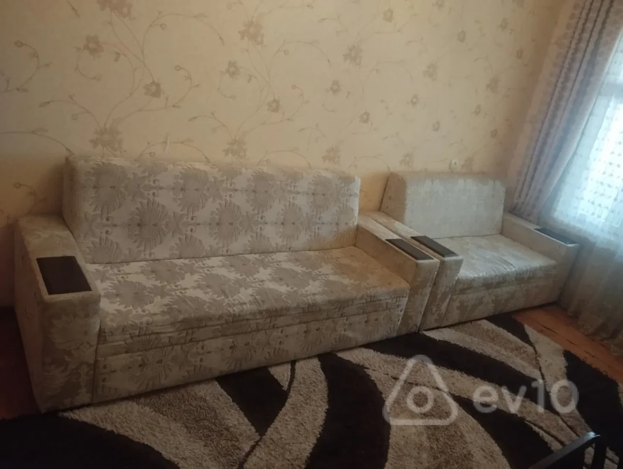 Kirayə verilir 3 otaqlı köhnə tikili 76 m²