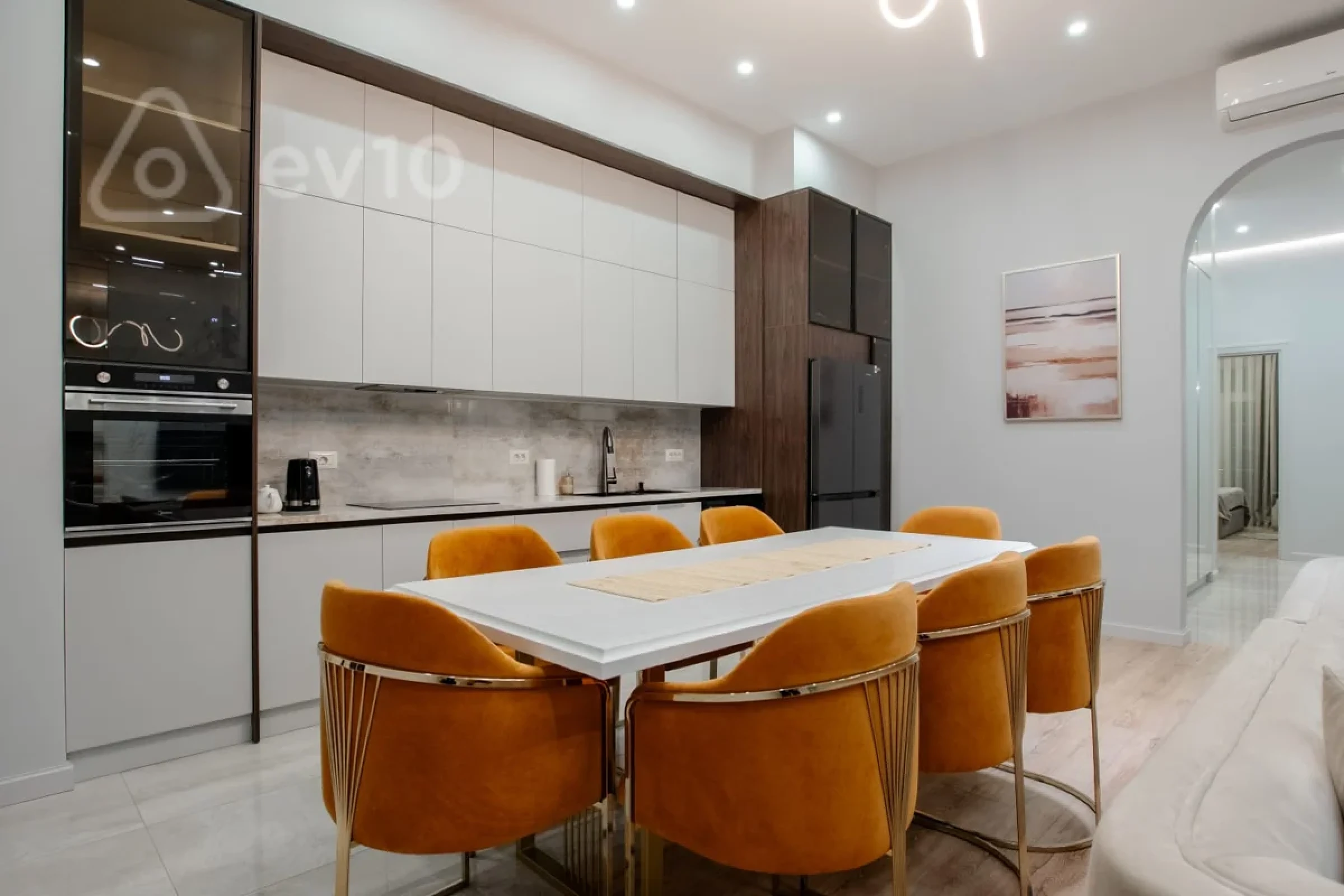 Kirayə verilir 3 otaqlı yeni tikili 120 m²