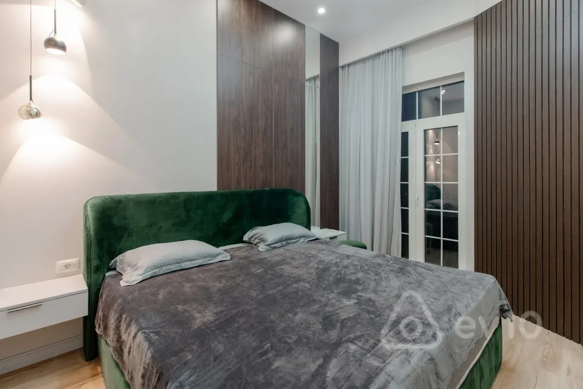 Kirayə verilir 3 otaqlı yeni tikili 120 m²