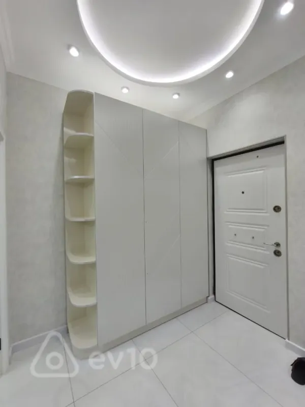 Kirayə verilir 2 otaqlı yeni tikili 66 m²