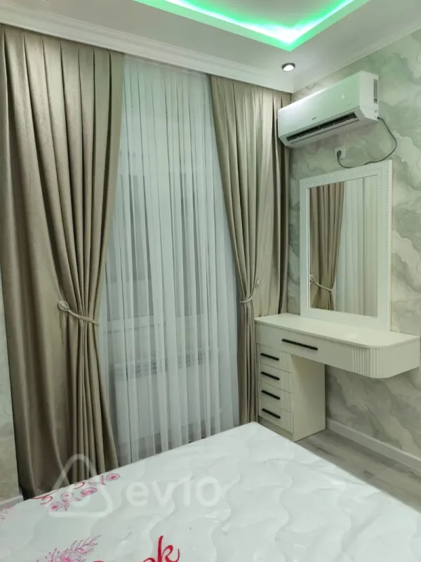 Kirayə verilir 2 otaqlı yeni tikili 66 m²