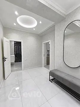 Kirayə verilir 2 otaqlı yeni tikili 66 m²