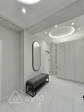 Kirayə verilir 2 otaqlı yeni tikili 66 m²