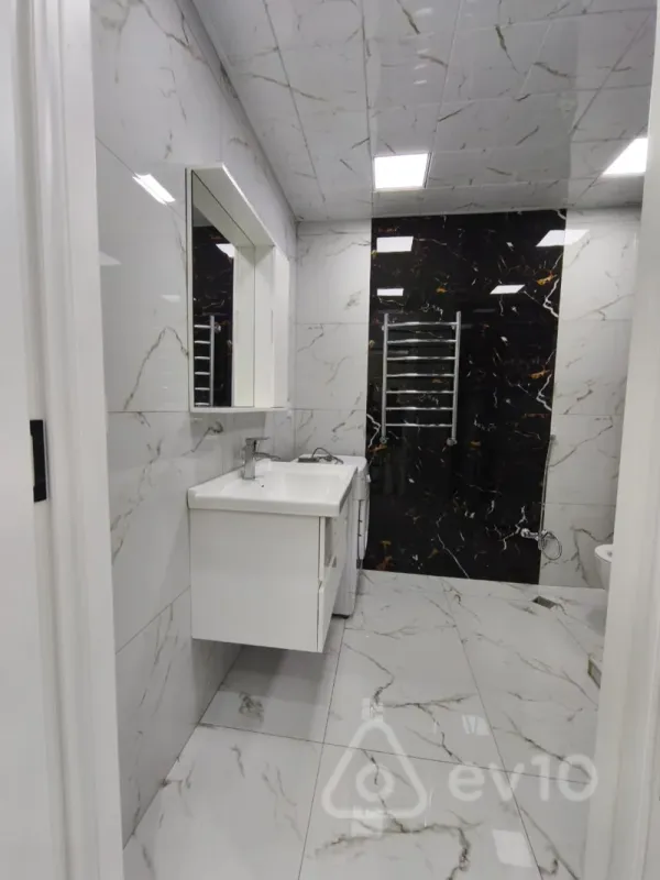 Kirayə verilir 2 otaqlı yeni tikili 66 m²