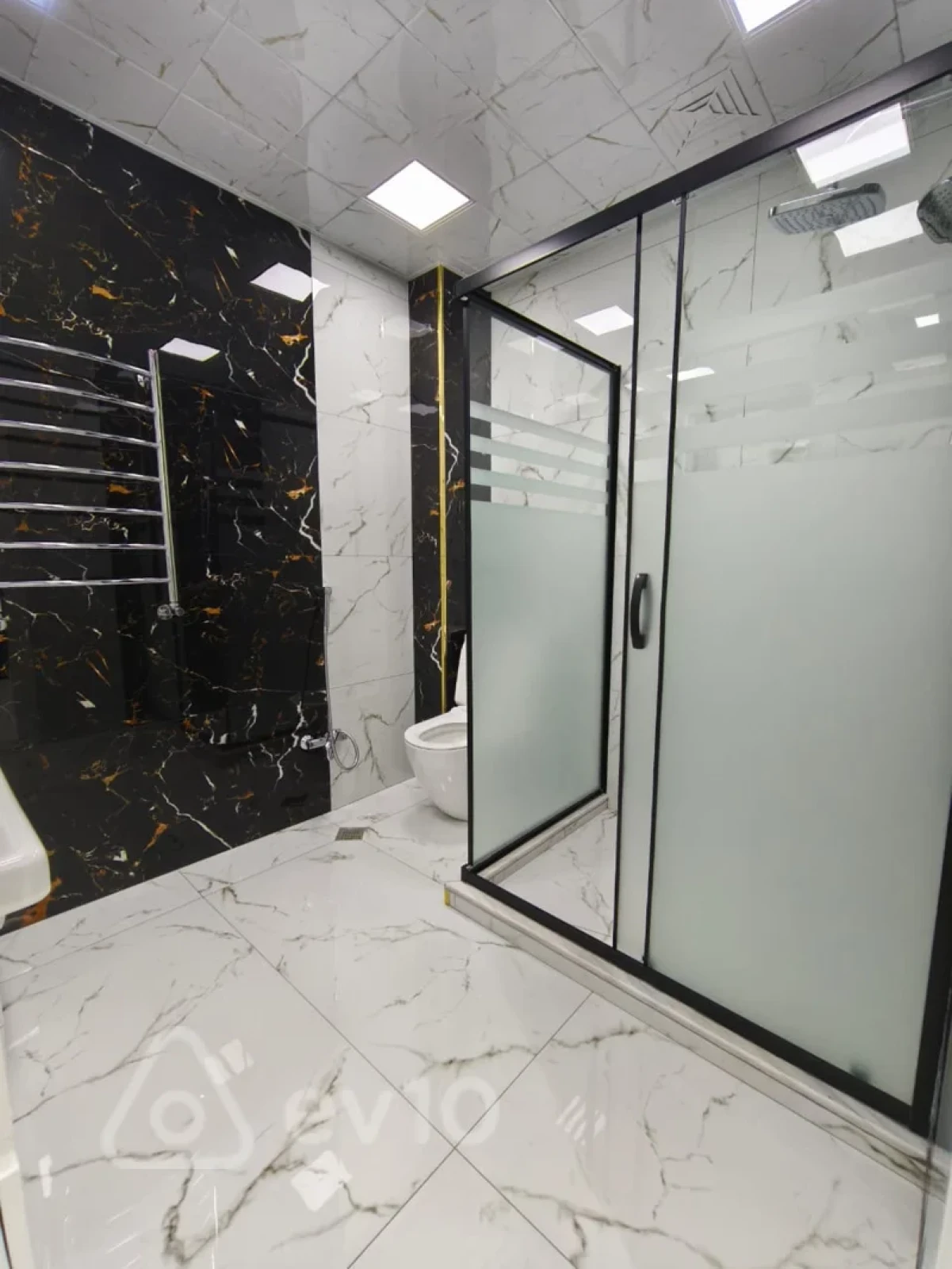 Kirayə verilir 2 otaqlı yeni tikili 66 m²