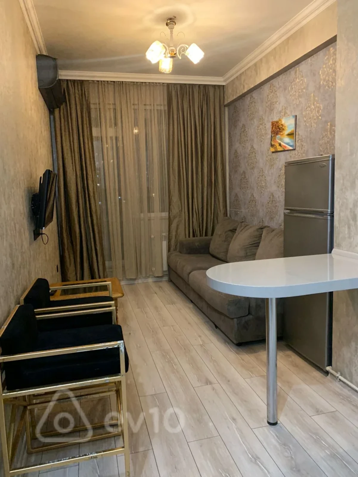 Kirayə verilir 2 otaqlı yeni tikili 66 m²