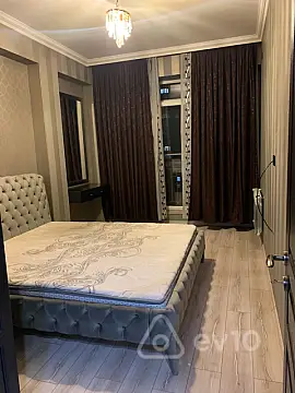 Kirayə verilir 2 otaqlı yeni tikili 66 m²