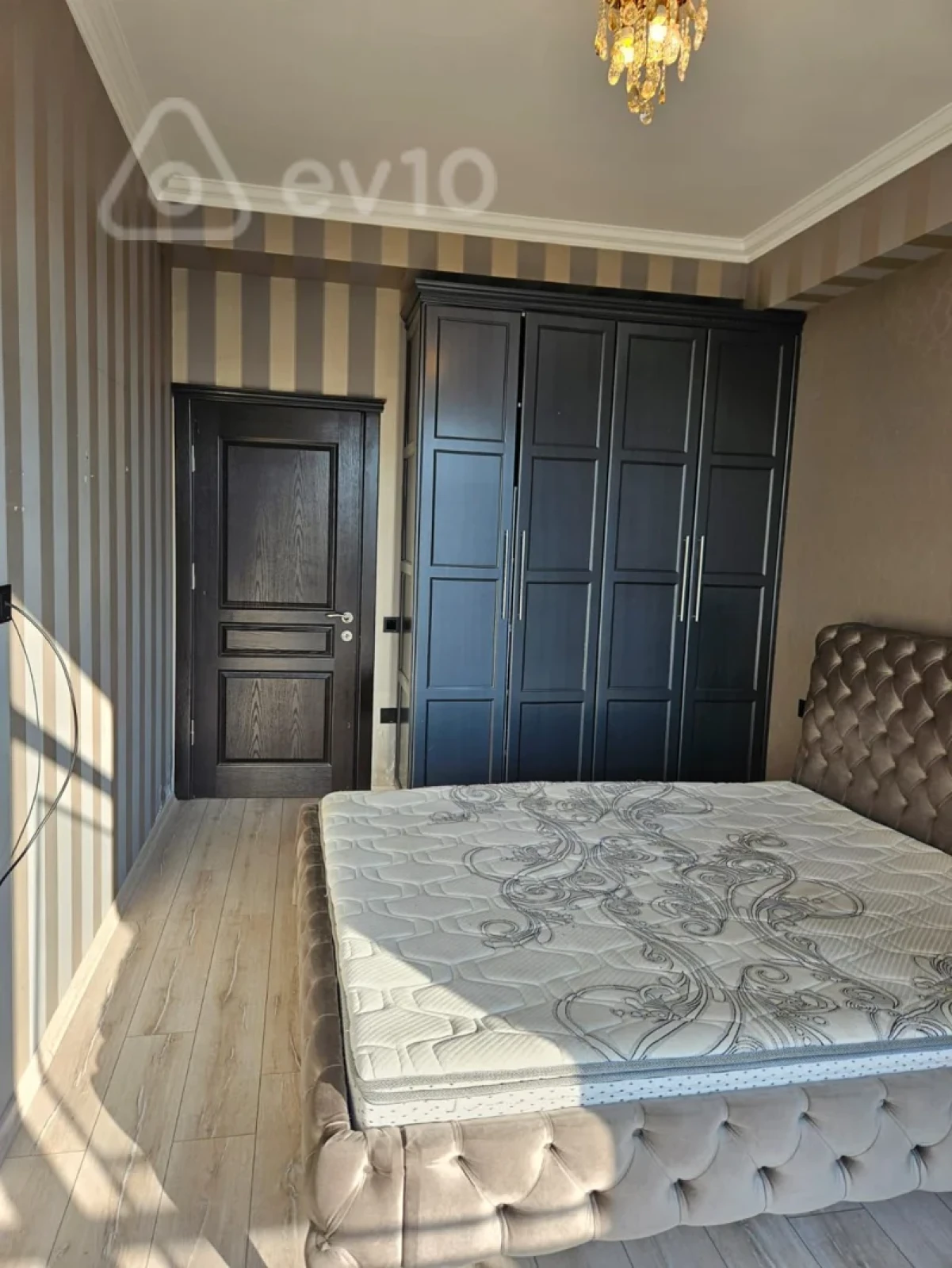 Kirayə verilir 2 otaqlı yeni tikili 66 m²