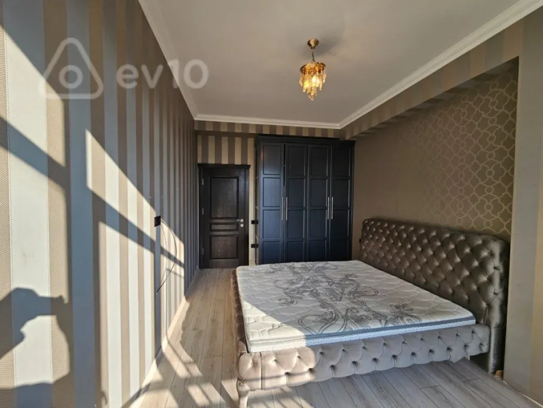 Kirayə verilir 2 otaqlı yeni tikili 66 m²