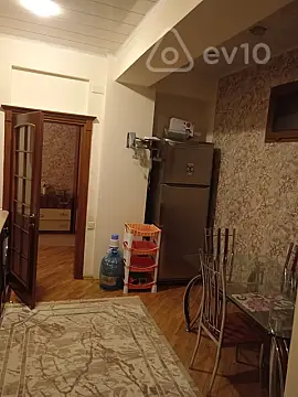 Kirayə verilir 2 otaqlı yeni tikili 100 m²