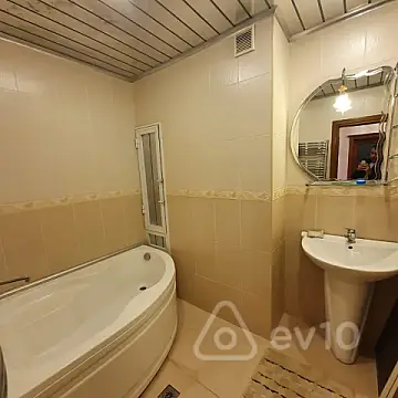 Kirayə verilir 2 otaqlı yeni tikili 100 m²