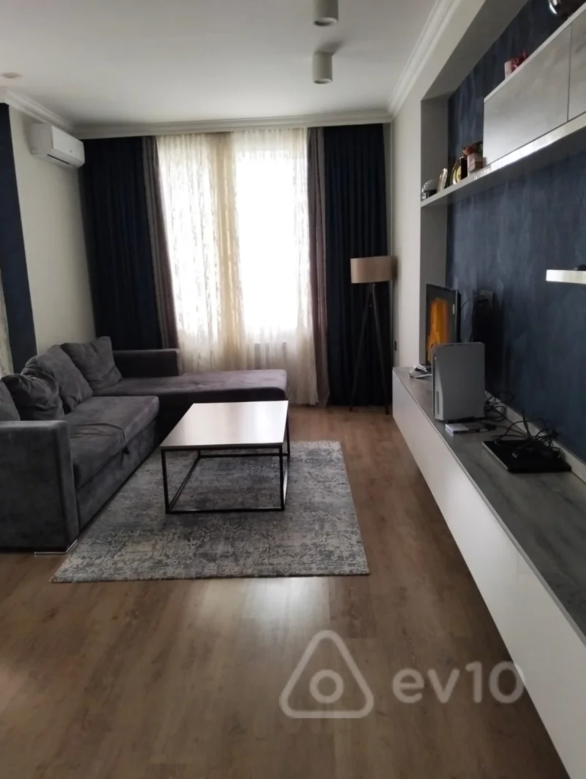 Satılır 3 otaqlı yeni tikili 123.1 m²