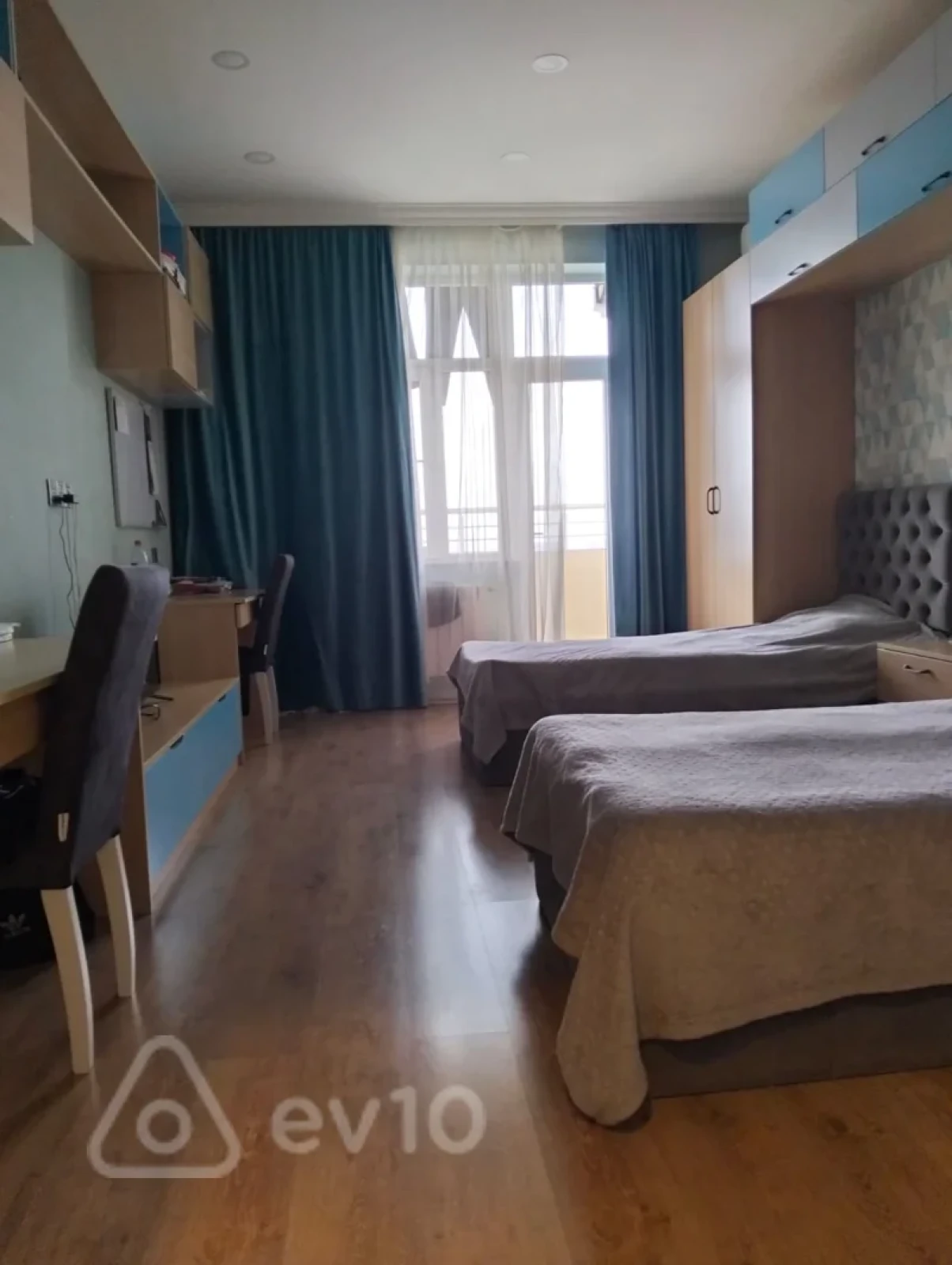 Satılır 3 otaqlı yeni tikili 123.1 m²