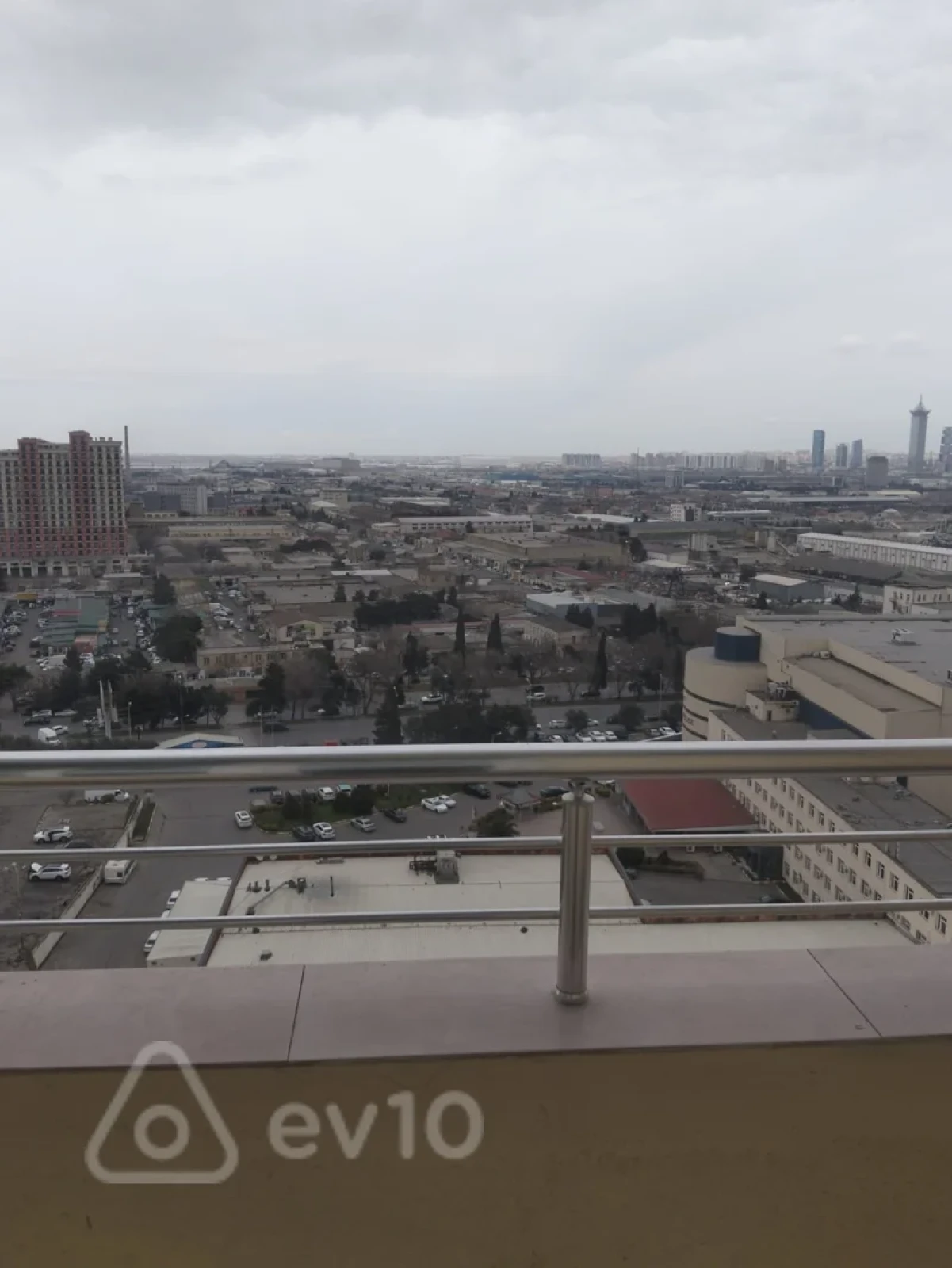 Satılır 3 otaqlı yeni tikili 123.1 m²