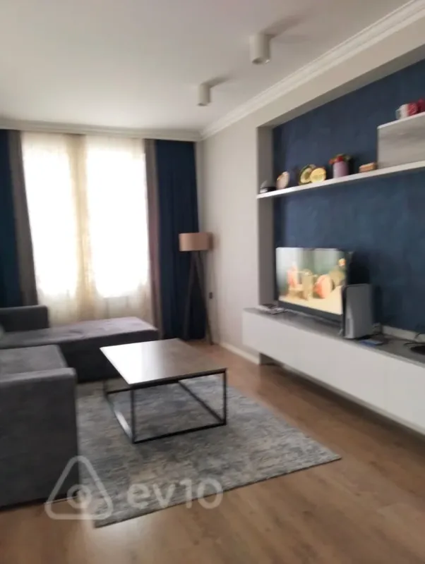 Satılır 3 otaqlı yeni tikili 123.1 m²