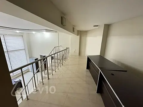 Kirayə verilir mənzil 320 m²