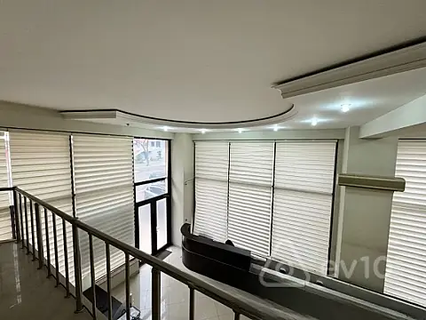 Kirayə verilir mənzil 320 m²