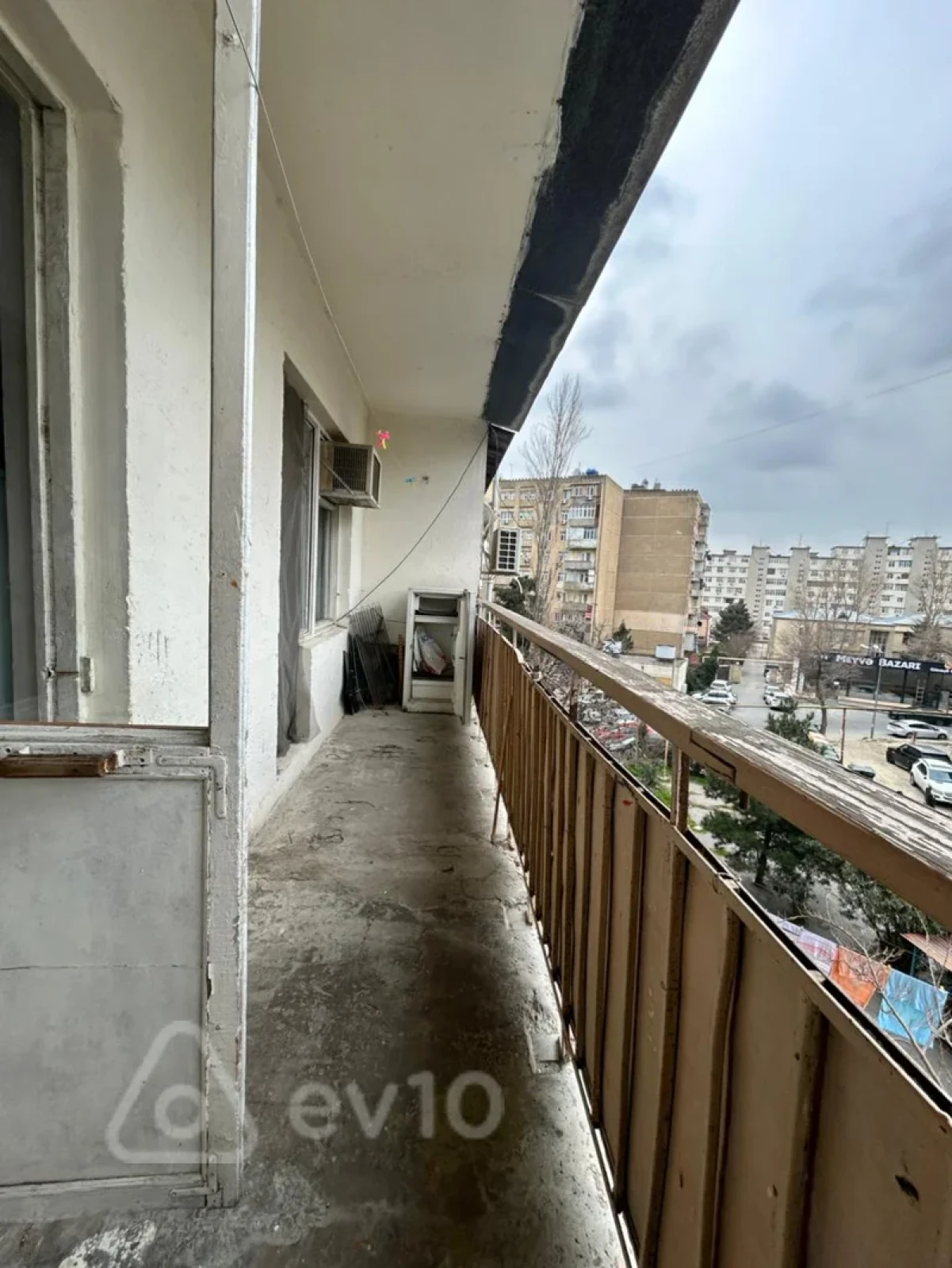 Satılır 3 otaqlı köhnə tikili 85 m²