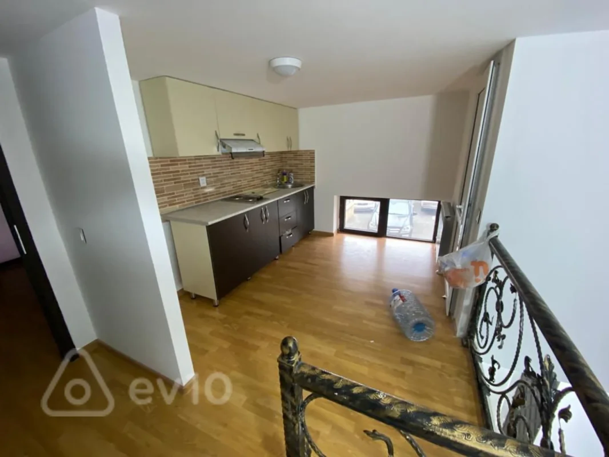 Kirayə verilir 5 otaqlı ofis 105 m²