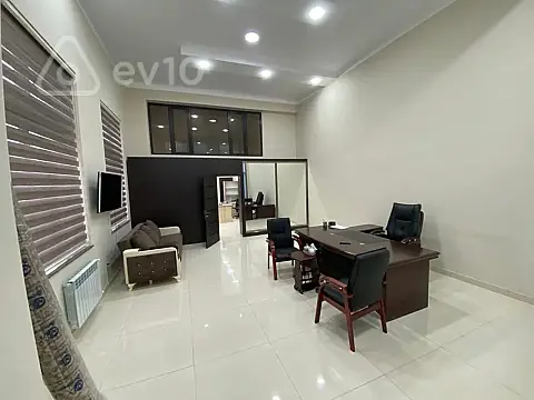 Kirayə verilir 5 otaqlı ofis 105 m²