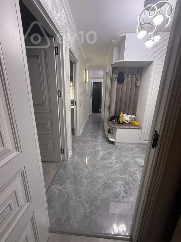 Kirayə verilir 3 otaqlı köhnə tikili 70 m²