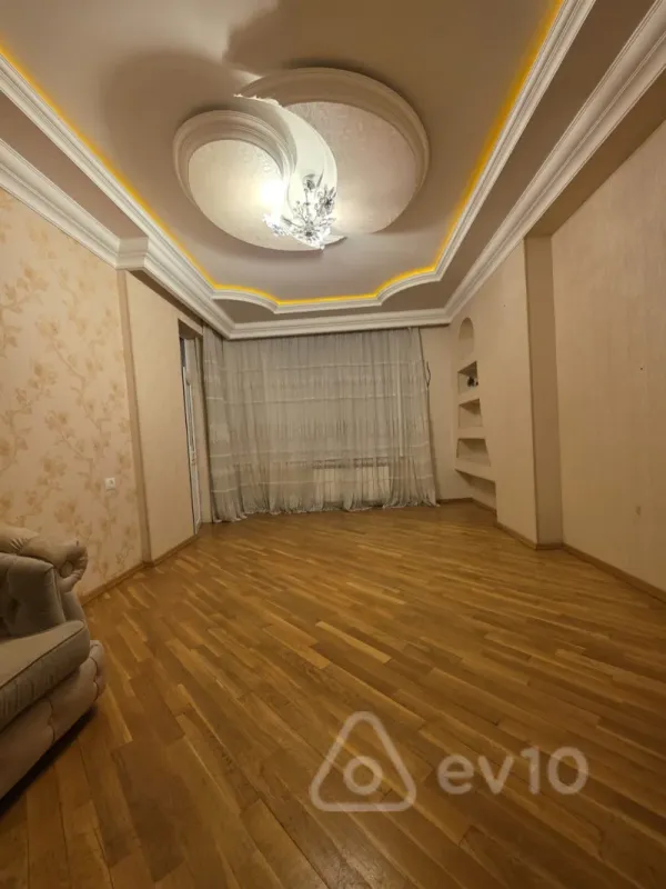 Satılır 3 otaqlı yeni tikili 106 m²