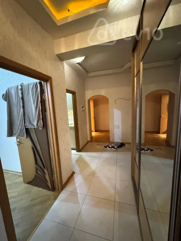 Kirayə verilir 2 otaqlı yeni tikili 100 m²