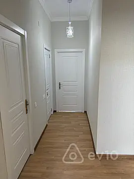 Kirayə verilir 3 otaqlı yeni tikili 70 m²