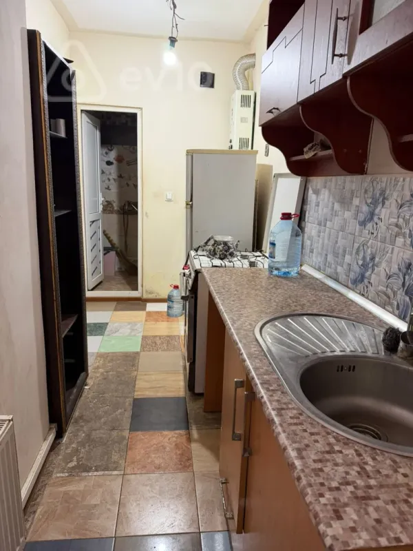 Kirayə verilir 1 otaqlı həyət evi 31 m²