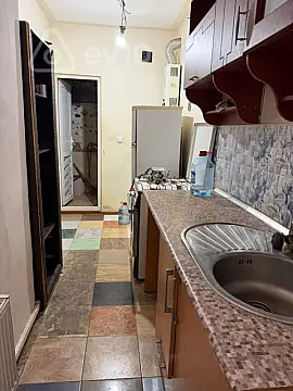 Kirayə verilir 1 otaqlı həyət evi 31 m²