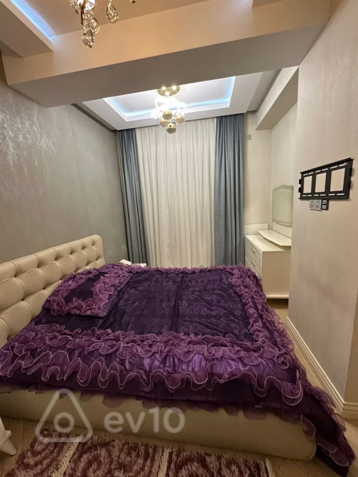 Kirayə verilir 3 otaqlı yeni tikili 105 m²