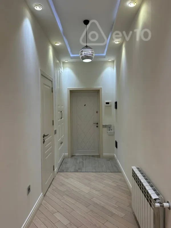 Kirayə verilir 3 otaqlı yeni tikili 105 m²