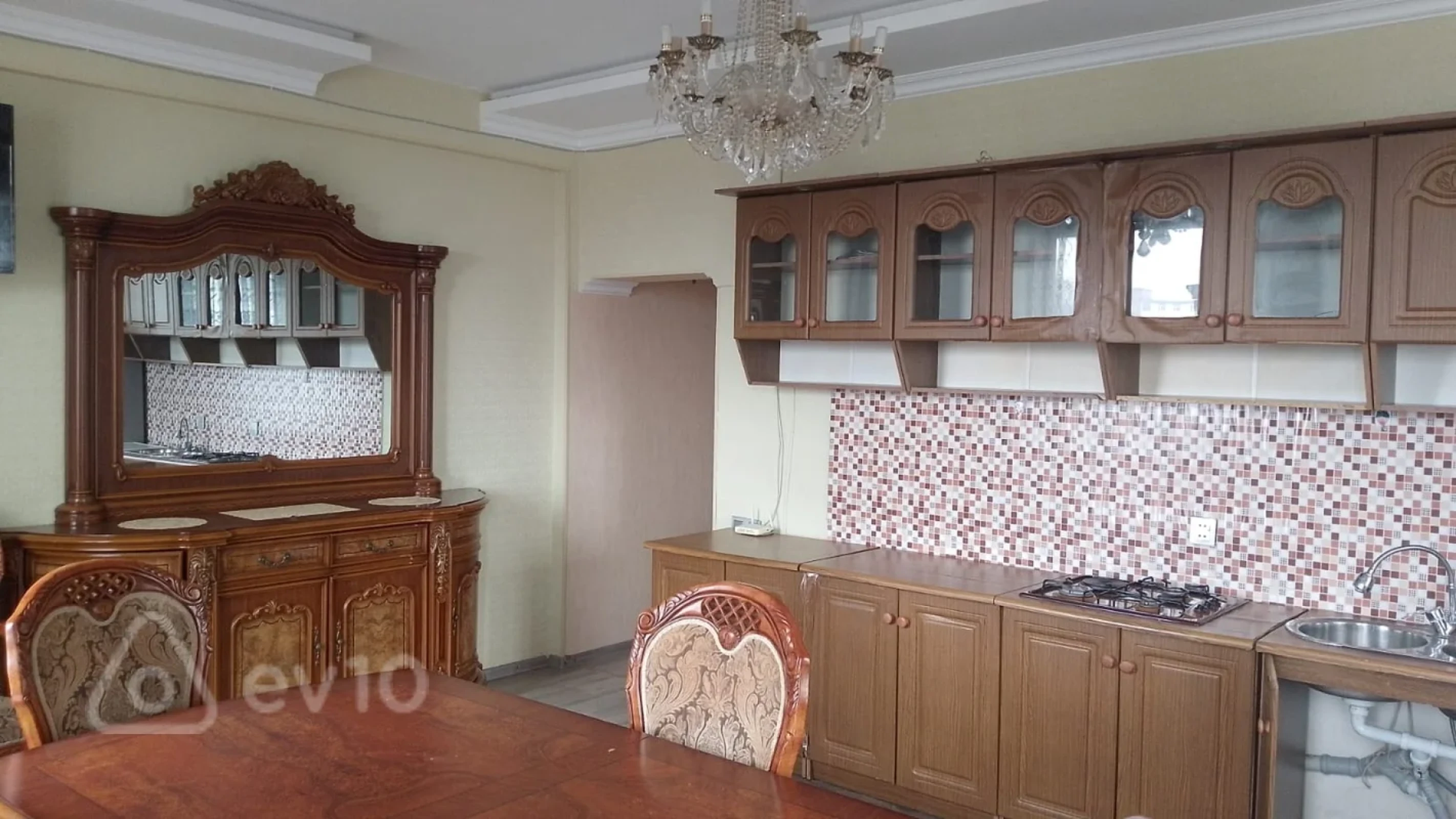 Kirayə verilir 3 otaqlı yeni tikili 80 m²