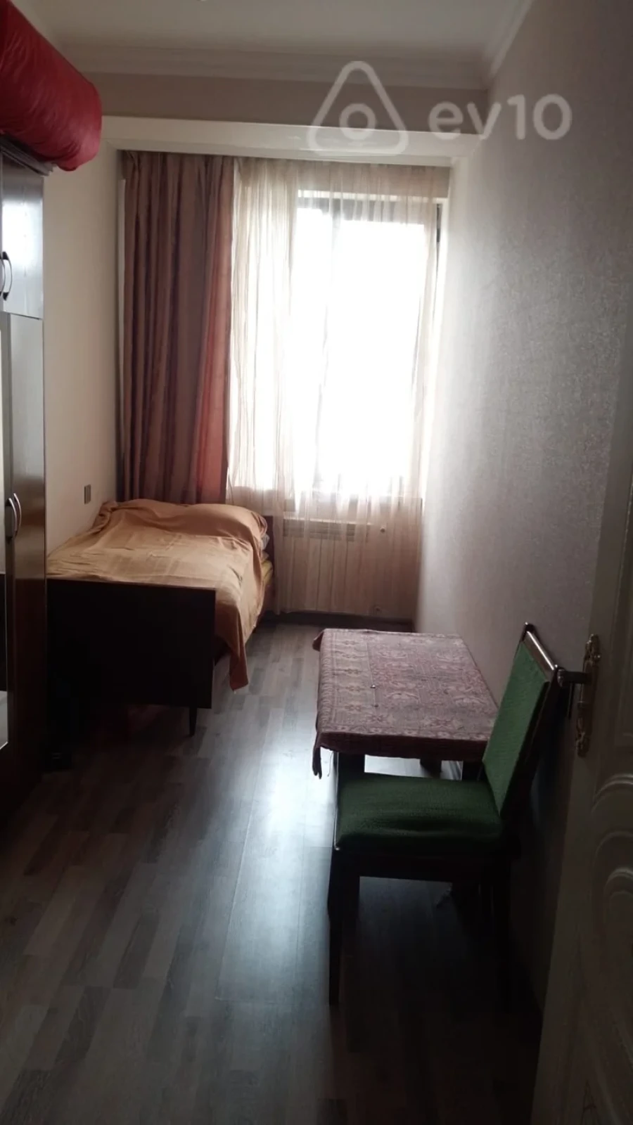 Kirayə verilir 3 otaqlı yeni tikili 80 m²