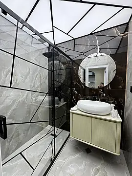 Satılır 2 otaqlı köhnə tikili 65 m²