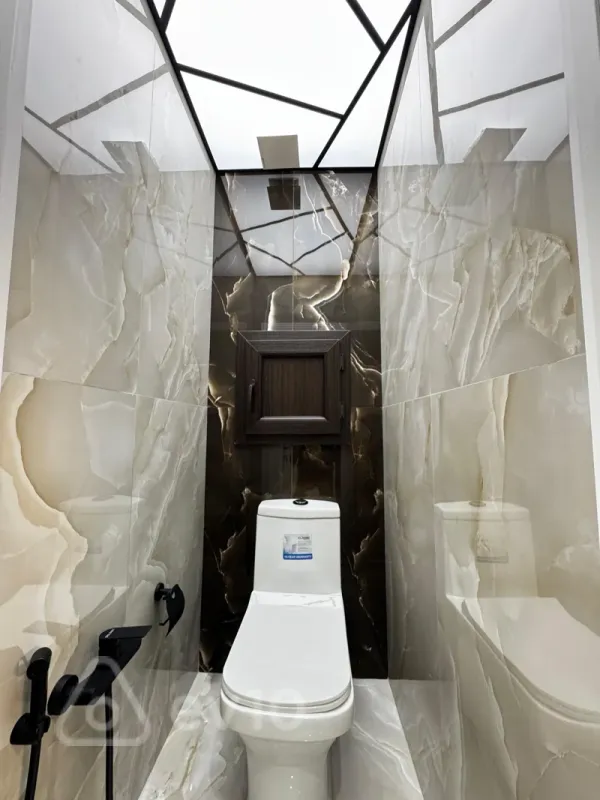 Satılır 2 otaqlı köhnə tikili 65 m²