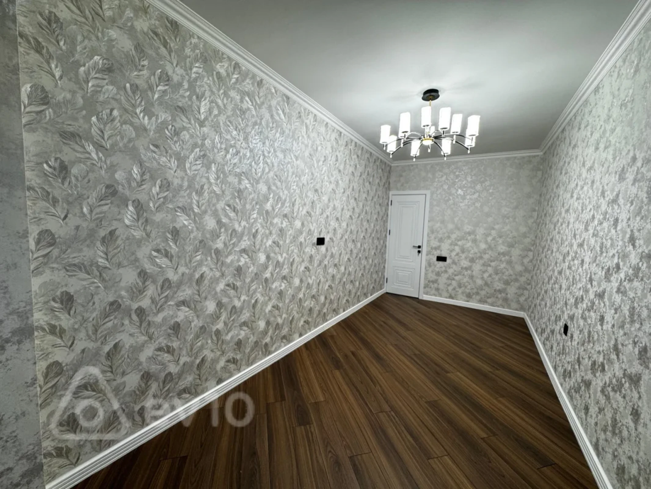 Satılır 2 otaqlı köhnə tikili 65 m²