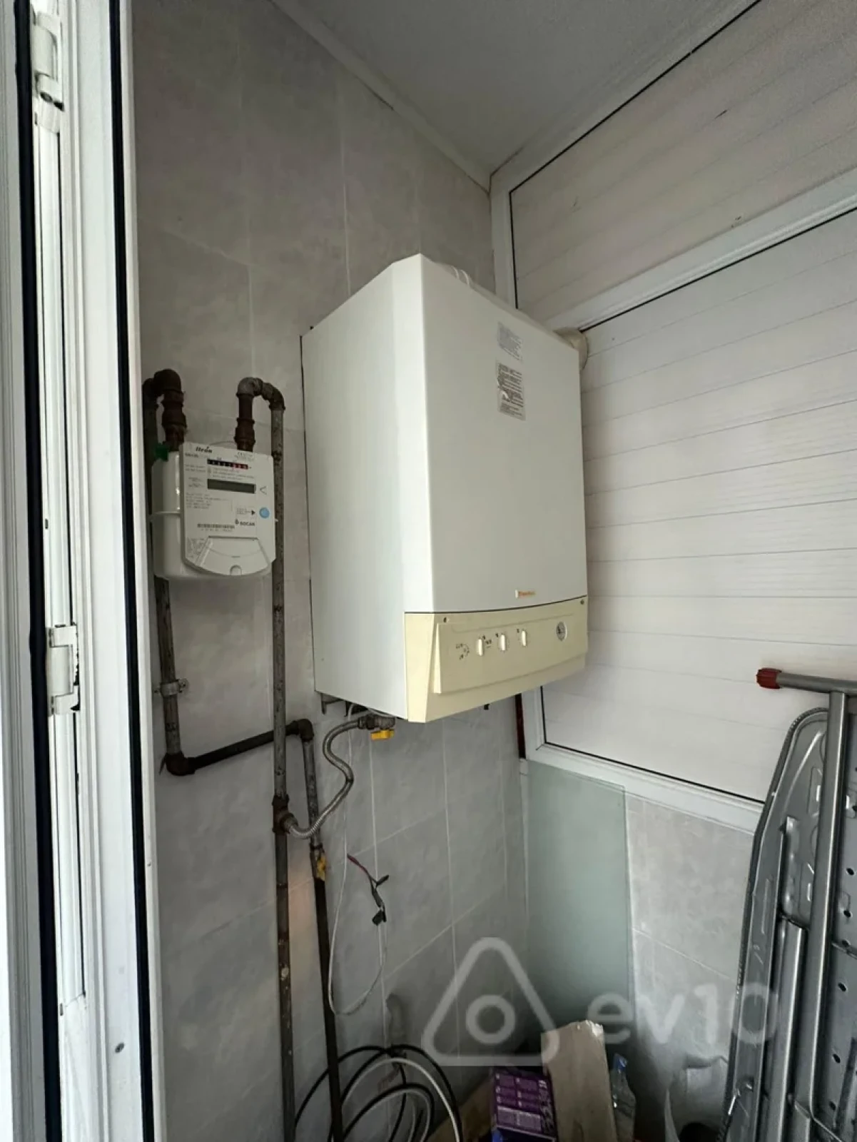 Kirayə verilir 3 otaqlı yeni tikili 170 m²