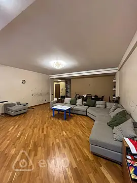 Satılır 3 otaqlı yeni tikili 185 m²