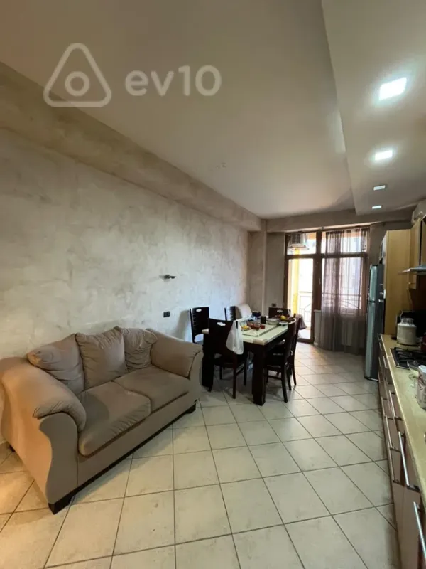 Satılır 3 otaqlı yeni tikili 185 m²