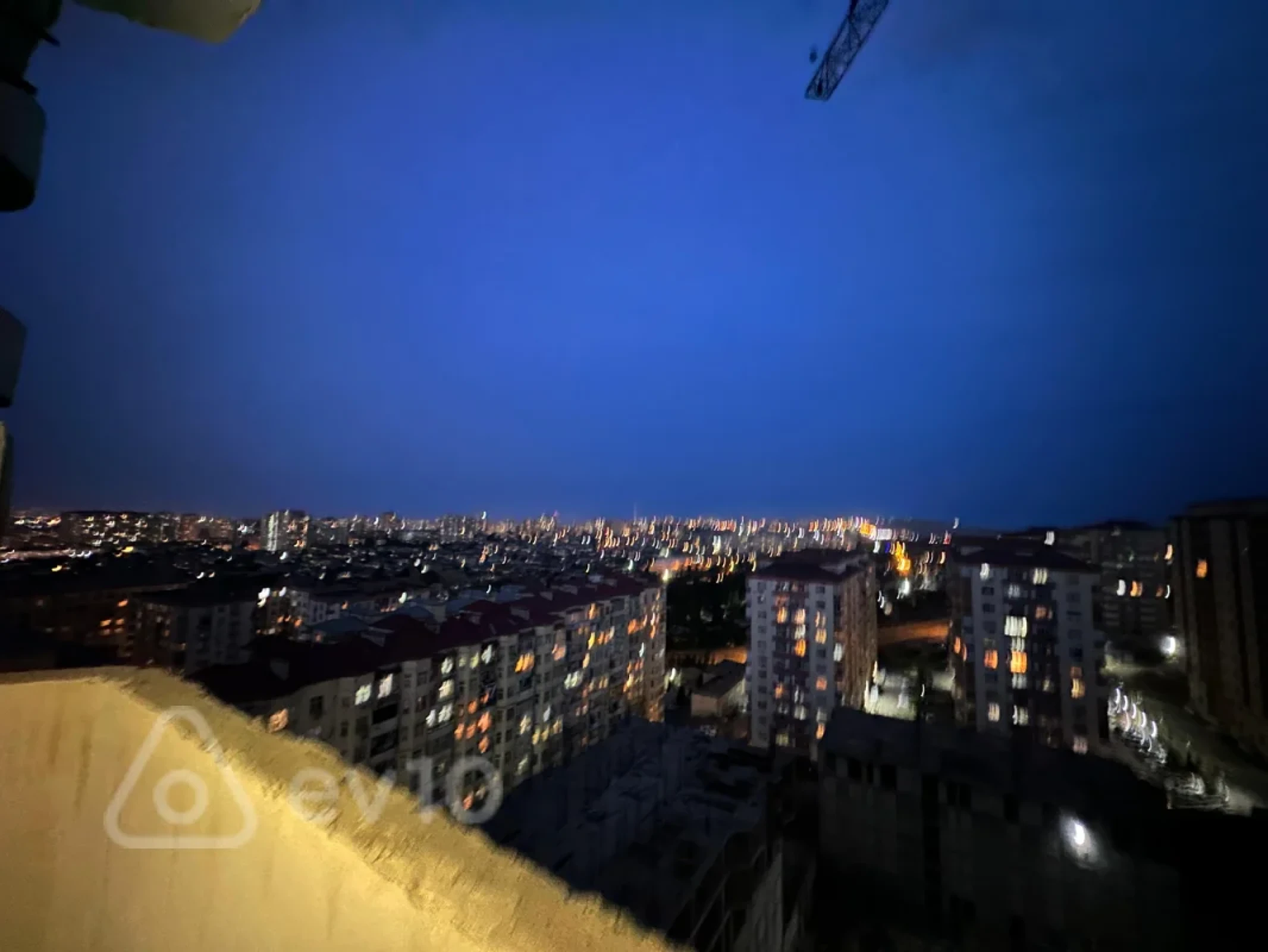 Satılır 2 otaqlı yeni tikili 72 m²